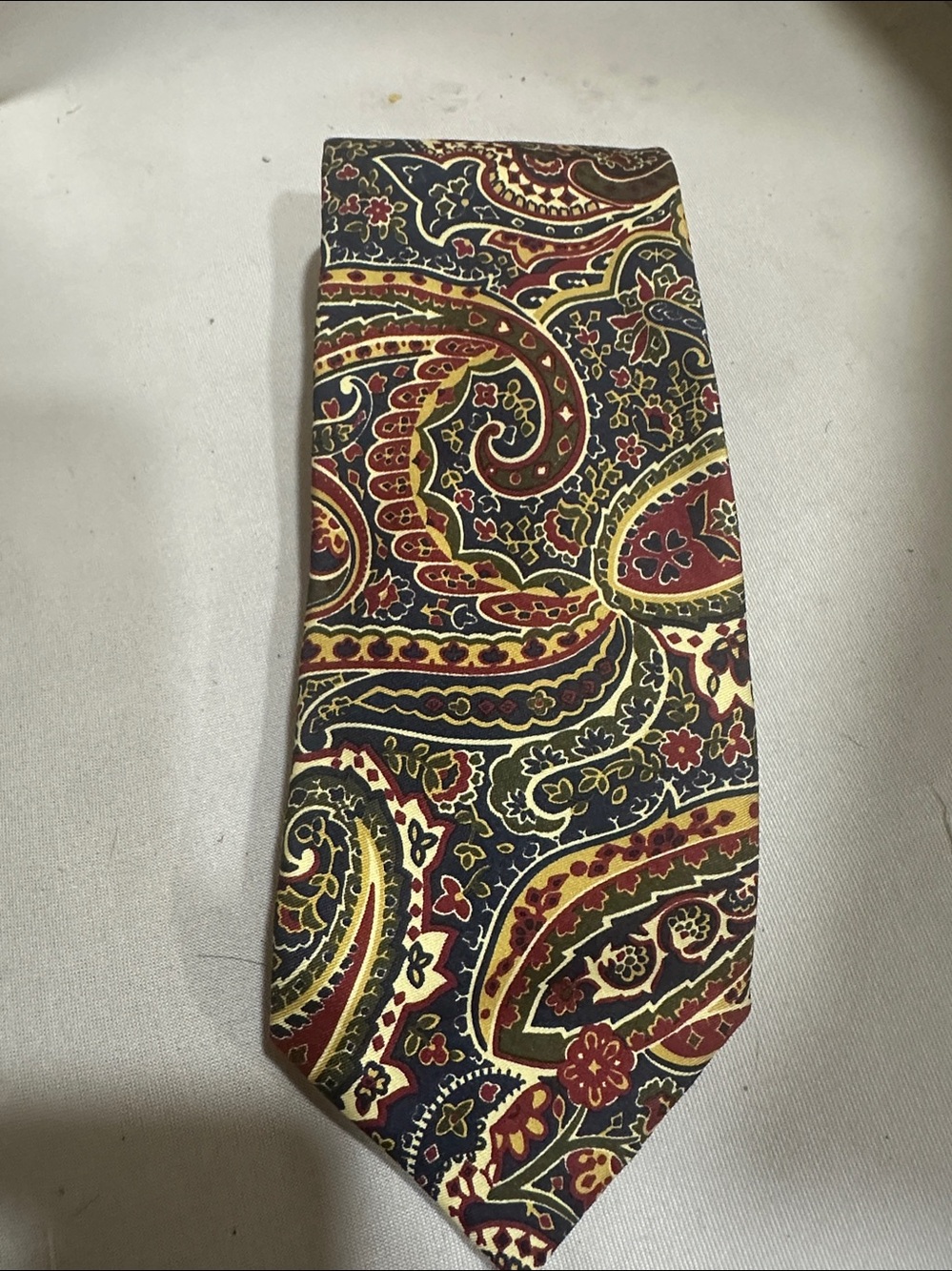 Classic Paisley Silk Tie in Red, Navy and Gold